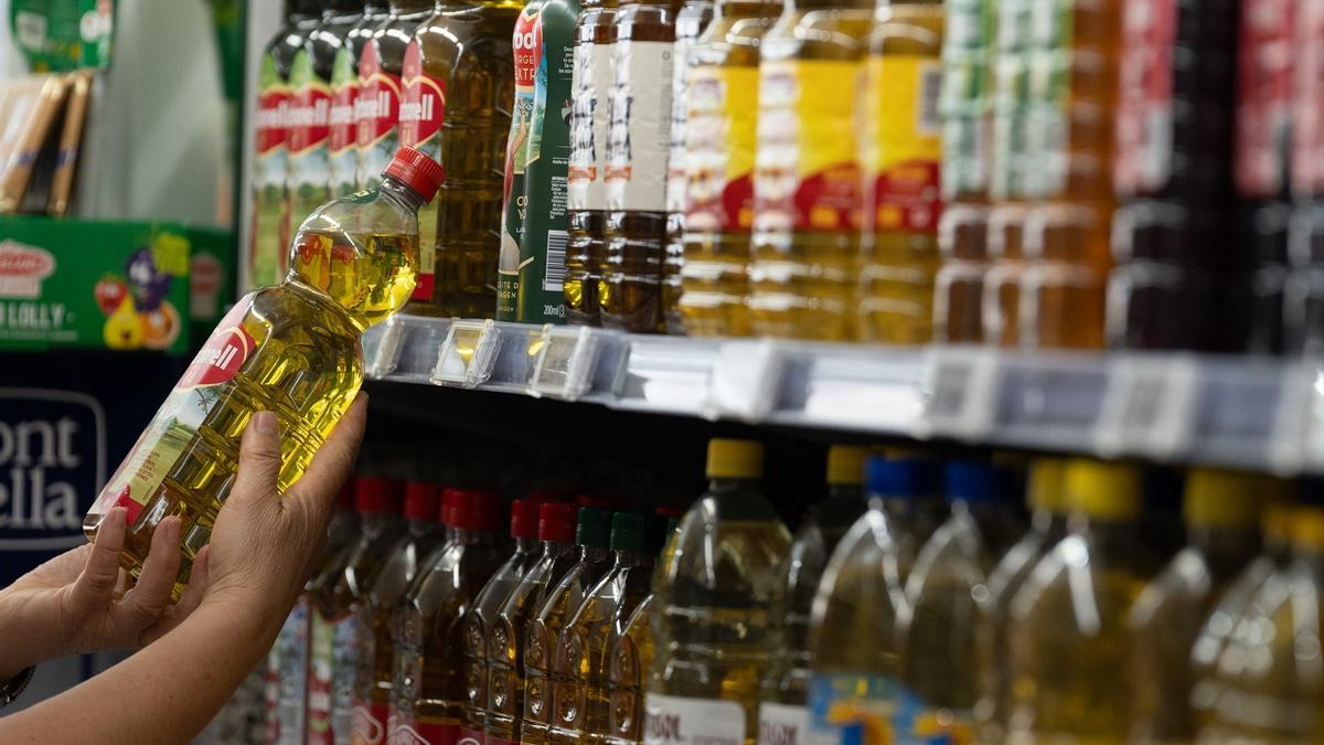 La inflación cae seis décimas en julio, hasta el 2,8%, por la bajada de la electricidad y los alimentos