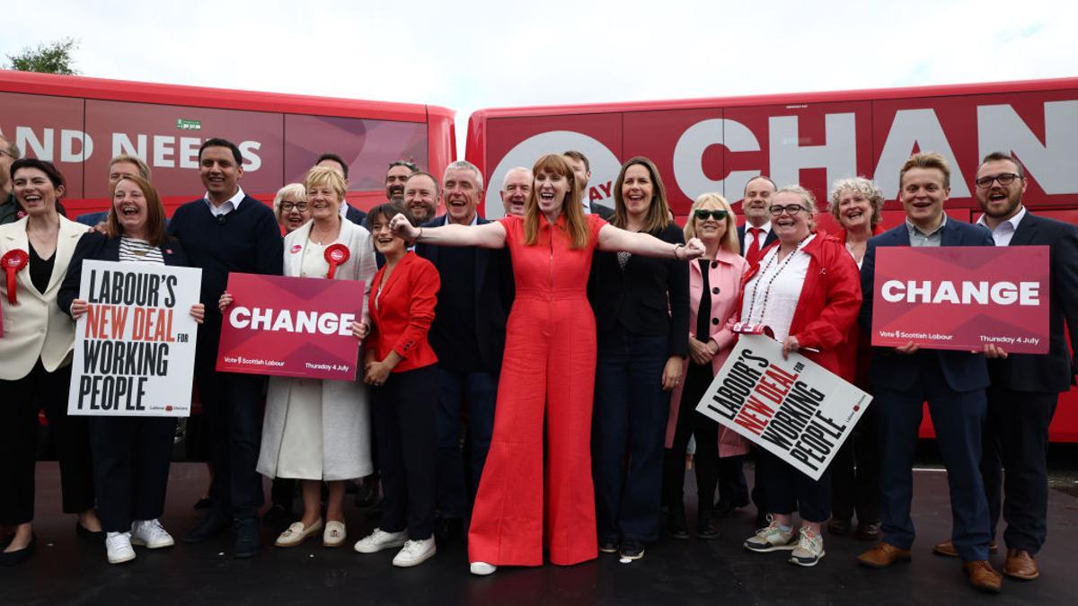 Angela Rayner, la número dos del Partido Laborista, durante un acto de campaña en Hamilton, Escocia, el 28 de junio.