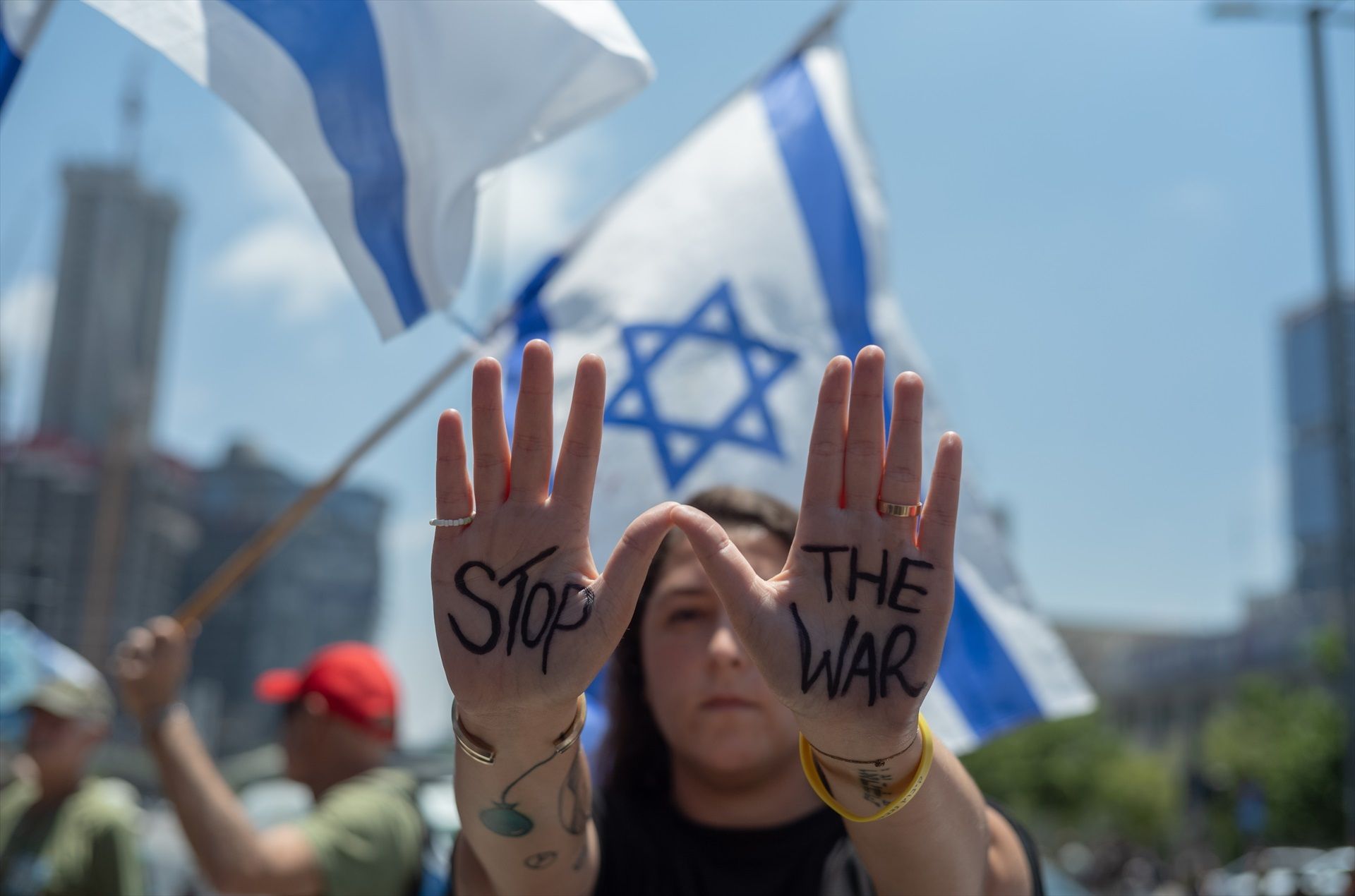 Protesta en Tel Aviv para pedir el fin de la guerra en Gaza el 7 de julio de 2024.