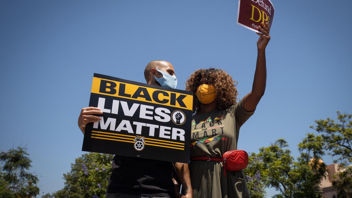 Una canción rememora el asesinato que hace una década impulsó el movimiento Black Lives Matter