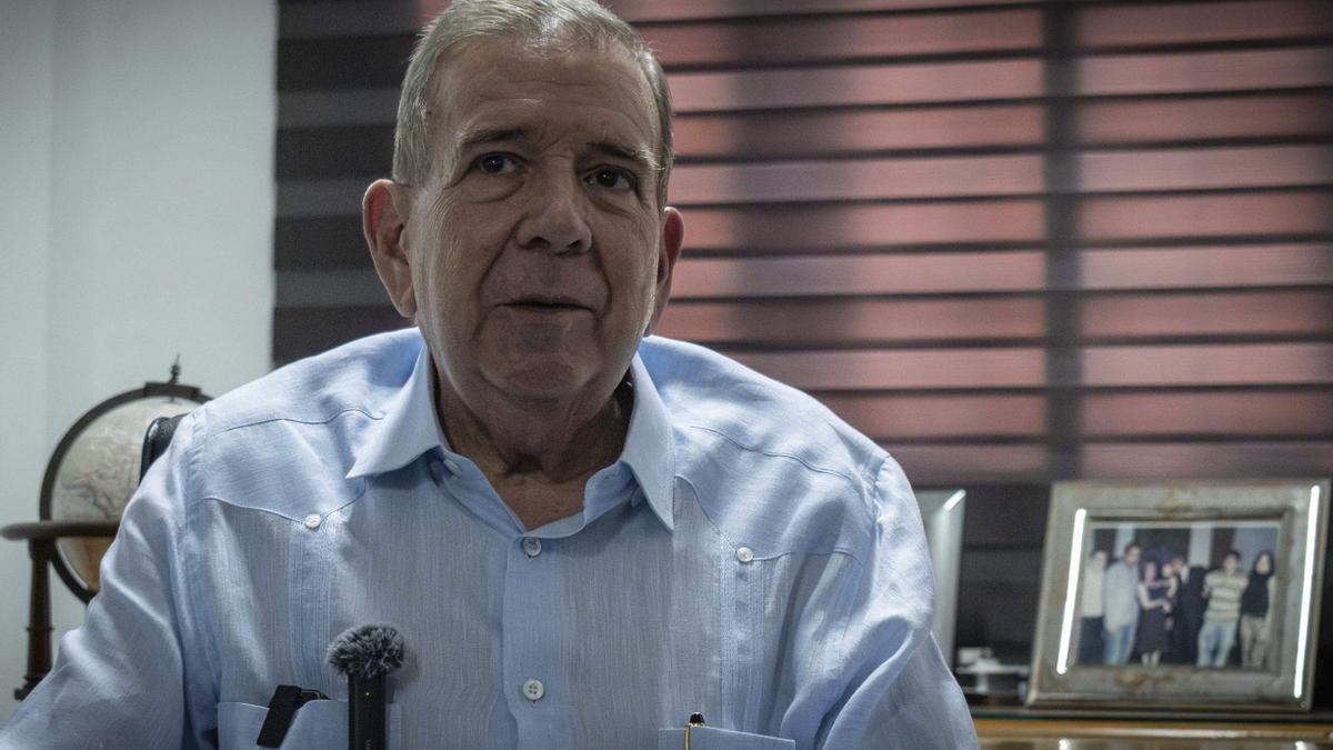 La Fiscalía venezolana cita a declarar al opositor Edmundo González por una investigación penal en su contra