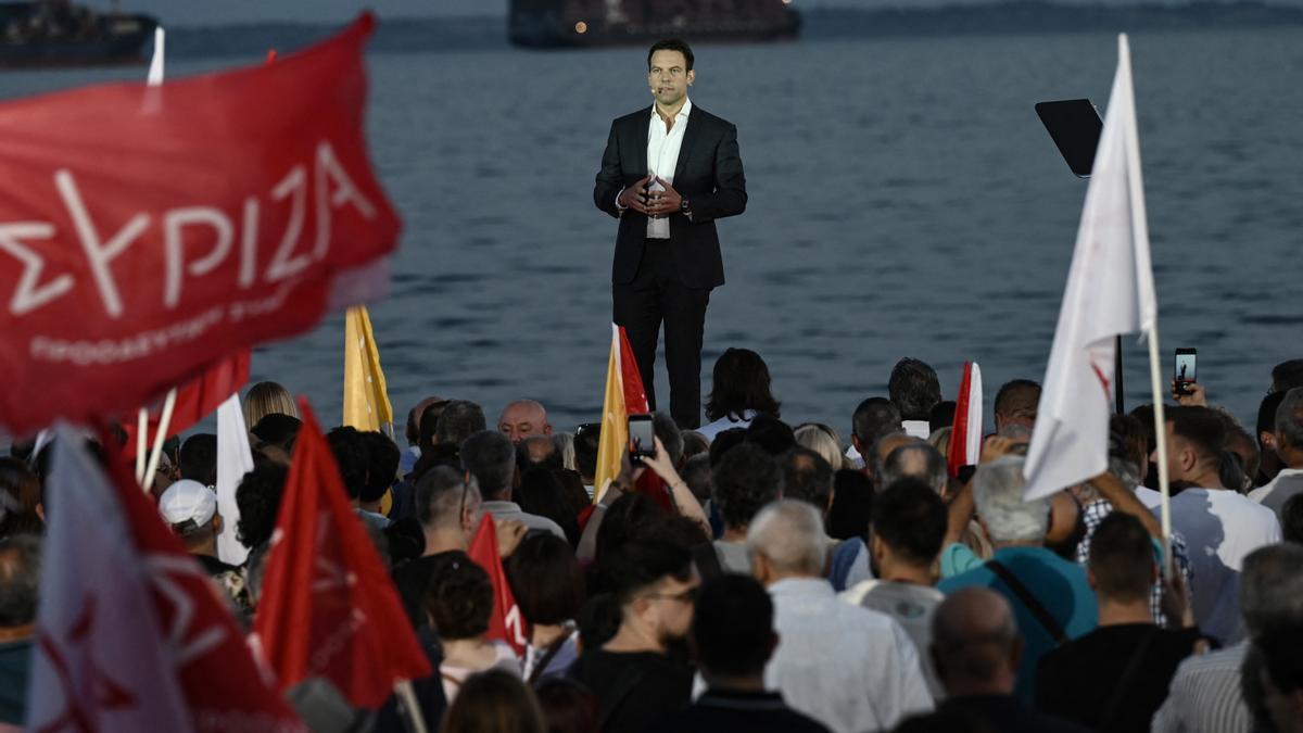 Caos en Syriza: el principal partido de la oposición en Grecia, sin líder un año después de elegir a un exejecutivo de Goldman Sachs