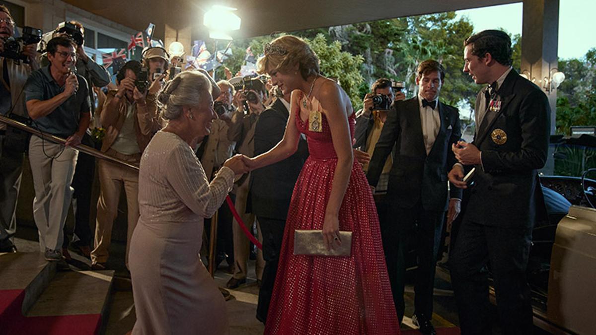 Escena de 'The Crown' que representa un viaje por Australia rodada en el Palacio Monte Miramar de Malaga