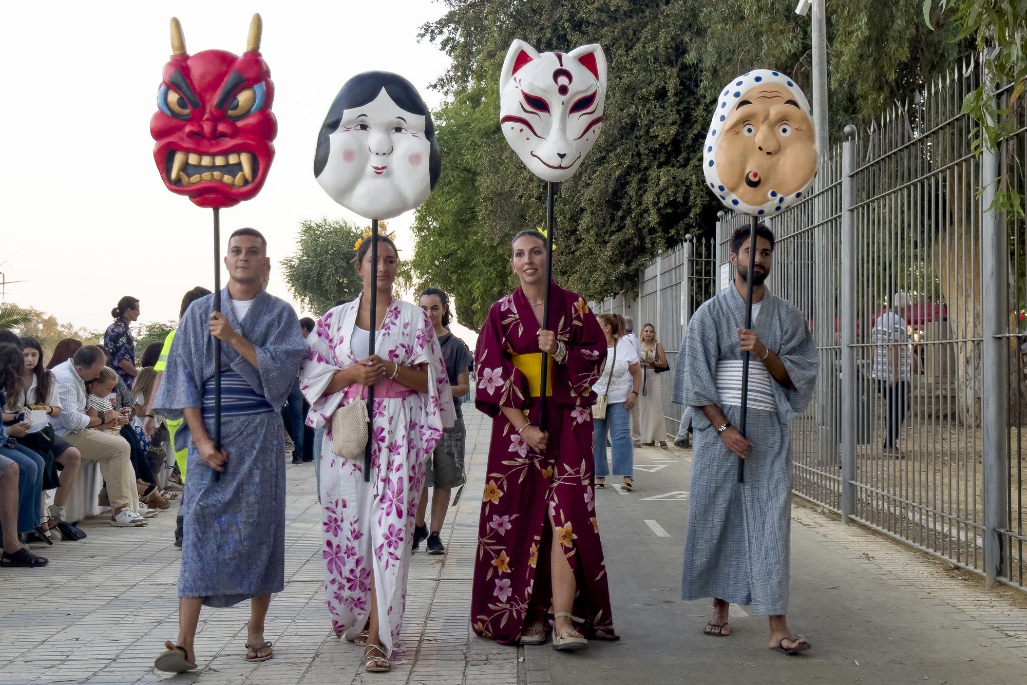 Coria del Río, en Sevilla celebra este verano el Toro Nagashi, tradición japonesa para velar por las almas y desear la paz en el mundo