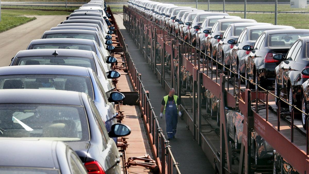 BMW no remonta en Bolsa tras hundirse por un fallo en su sistema de frenos