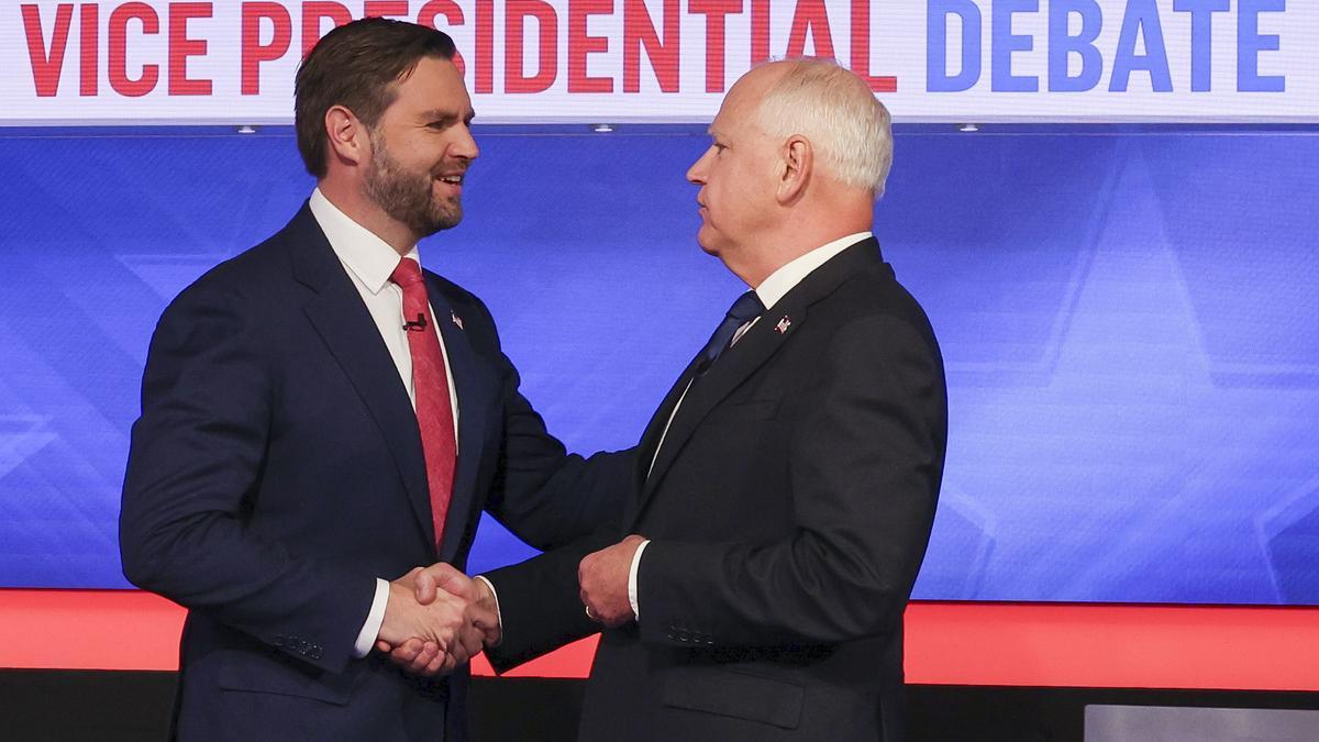 JD Vance se niega a reconocer que Trump perdió las elecciones de 2020 en el debate de vicepresidentes con Tim Walz