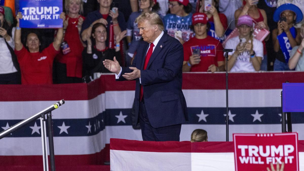 Donald Trump dice a dos días de las elecciones que no “debería haberse ido” de la Casa Blanca en 2020