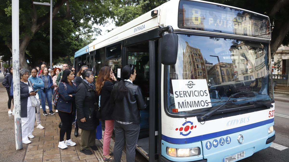 CCOO suspende la huelga indefinida de autobuses a partir del 23 de diciembre