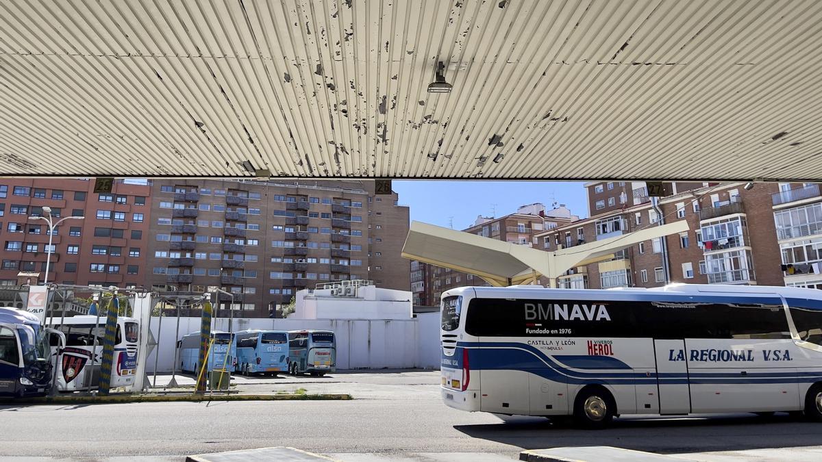 Desconvocada la huelga de autobuses de este lunes, 9 de diciembre