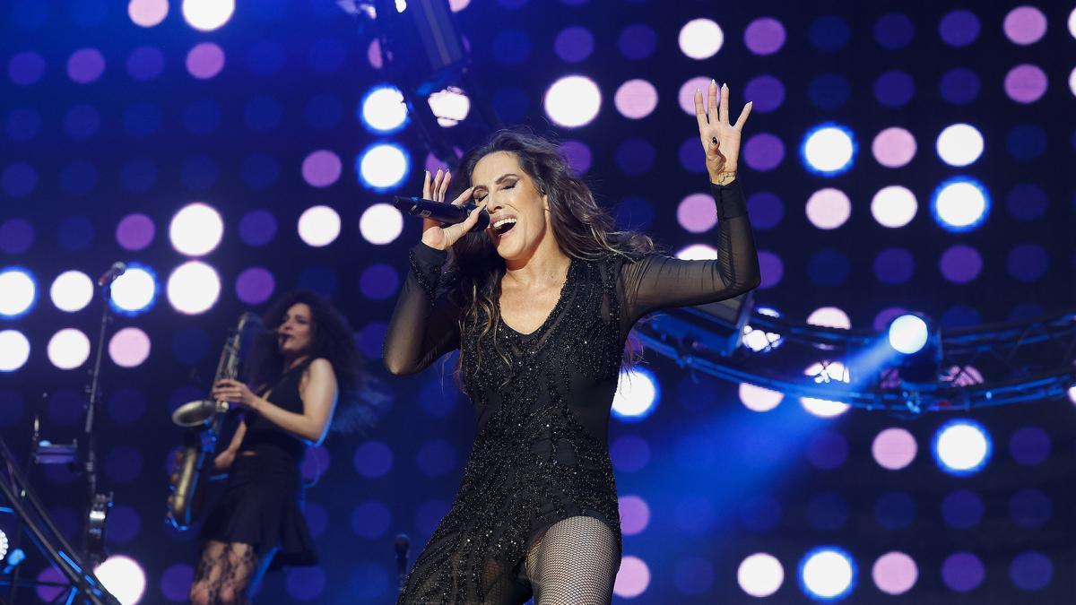 La cantante Malú durante un concierto en el Palacio de Deportes de Madrid, en diciembre de 2024