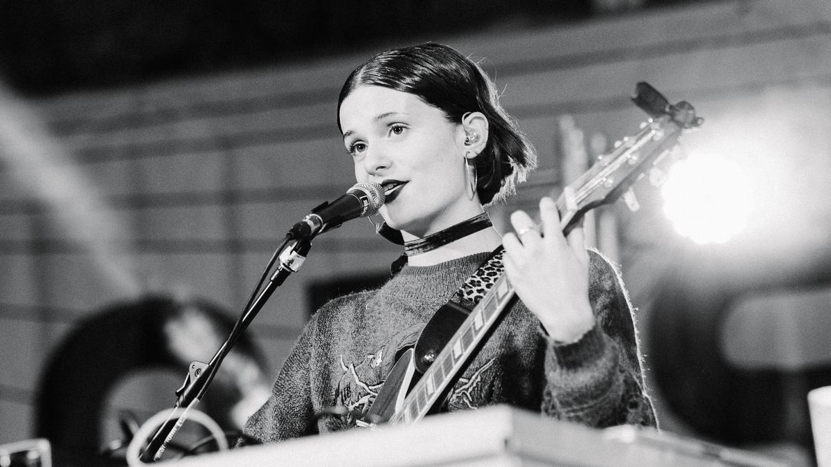 Elena del Frade tocando en el Festival Observatorio 2023