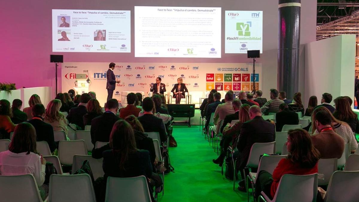 Debates en la Feria Internacional de Turismo