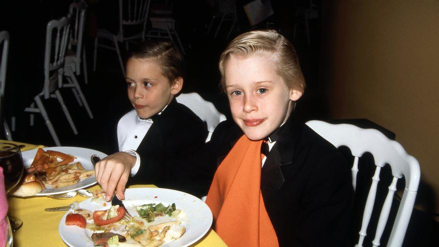 Kieran y Macaulay Culkin, en la cena de los American Comedy Awards de 1991