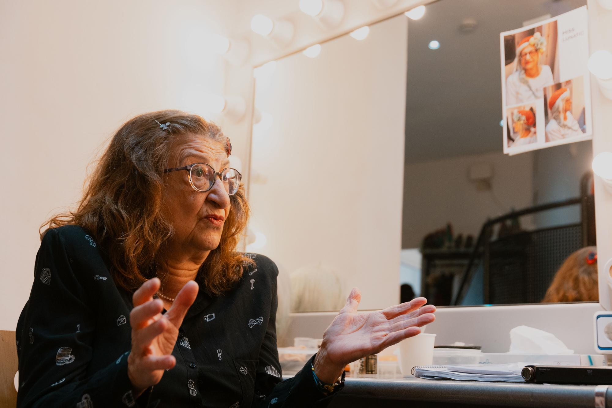 La actriz Mamen García en el camerino, durante la entrevista