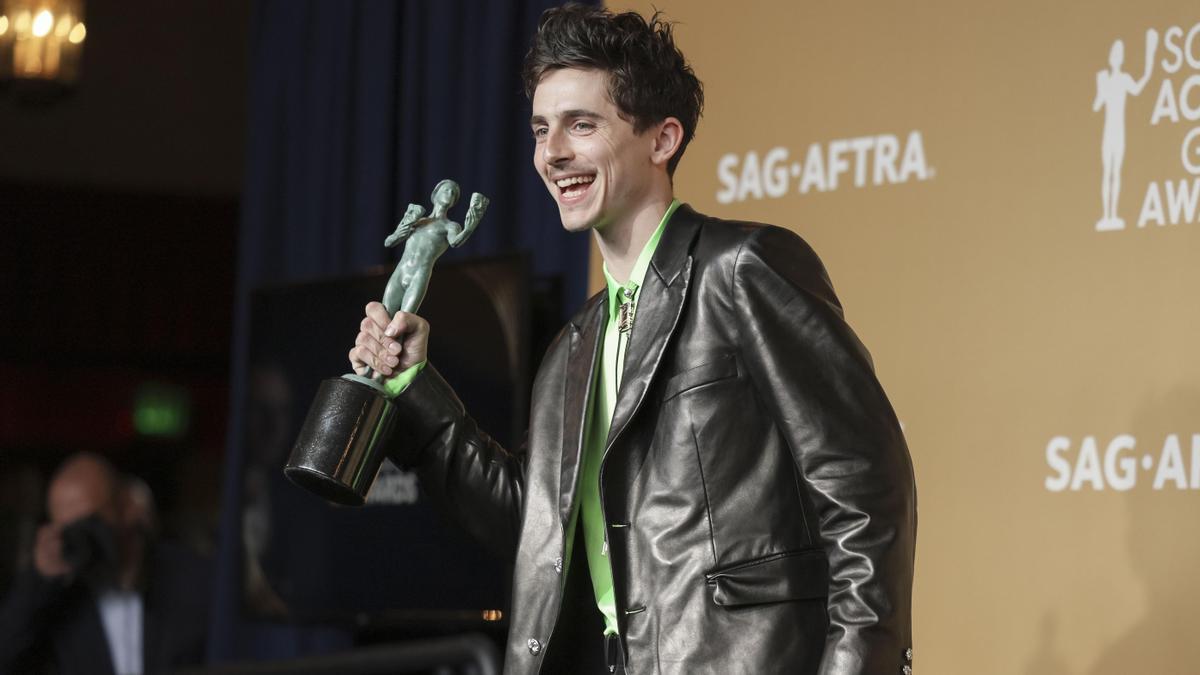 'Cónclave' y Timothée Chalamet dan la sorpresa en los premios del Sindicato de Actores y ponen emoción para los Oscar