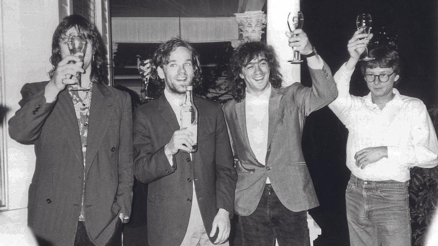 Los cuatro R.E.M. de celebración