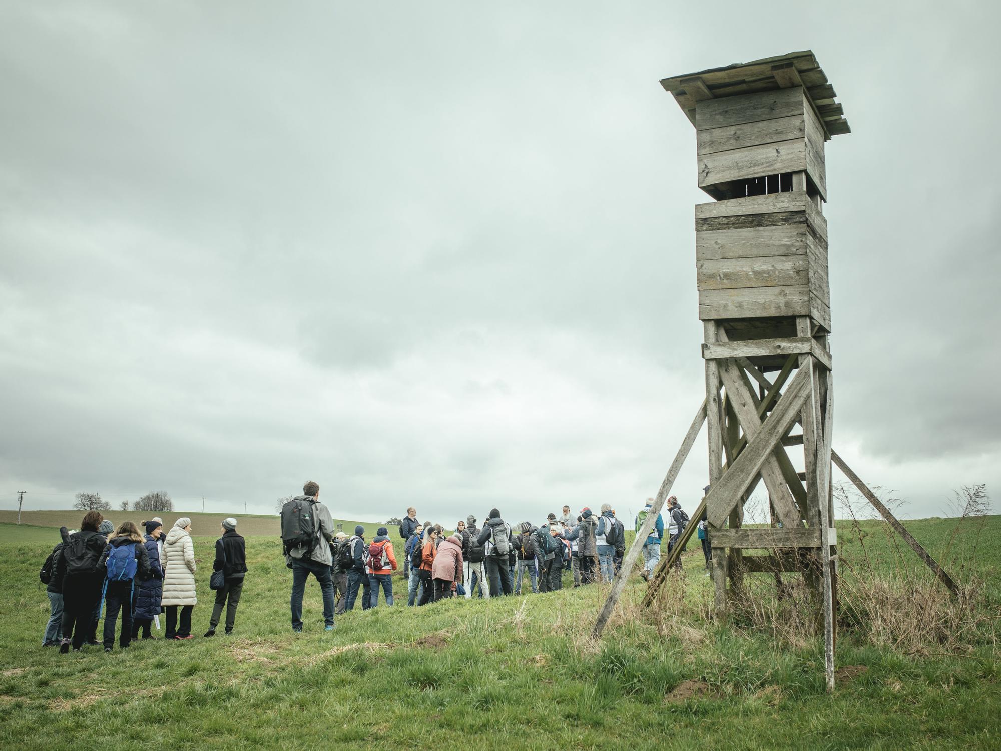 Participantes en una marcha conmemorativa de las 'marchas de la muerte' en Mauthausen.