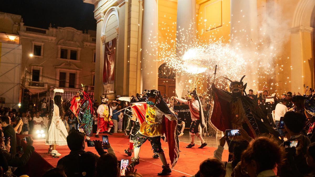 Autoridades chiclayanas aprovechan la repentina fama de la ciudad para dar a conocer su cultura con danzas como La Diablada de Túcume