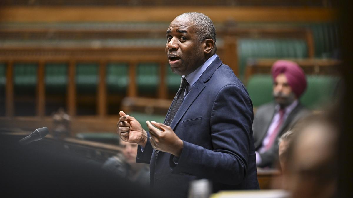 El ministro de Exteriores, David Lammy, durante una comparencia en la Cámara de los Comunes, el 20 de marzo.