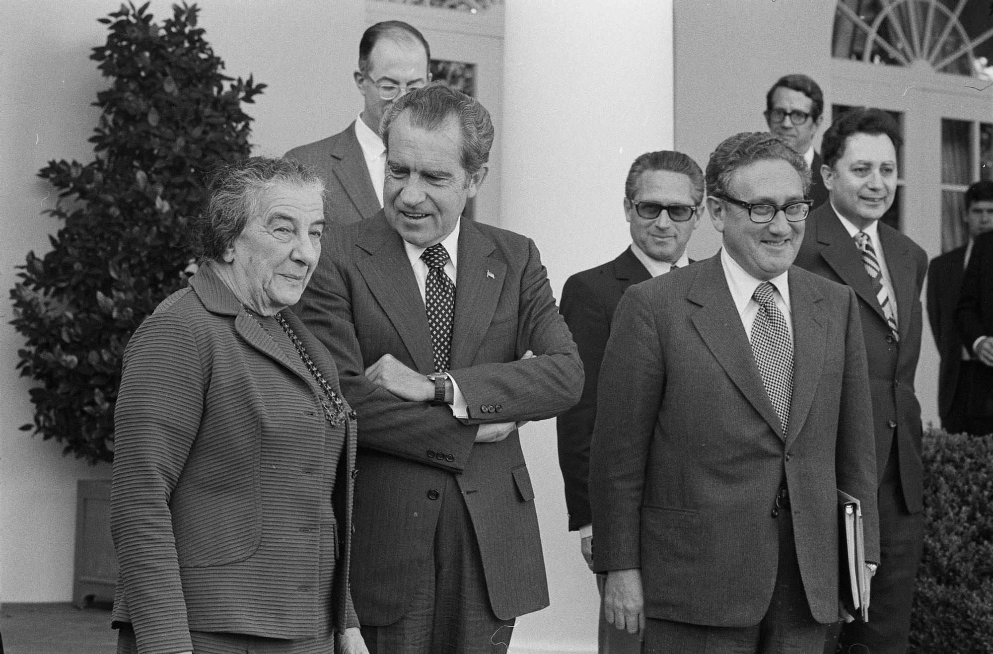 Golda Meir, Richard Nixon y Henry Kissinger en la visita de la primera ministra israelí a Washington en 1973.